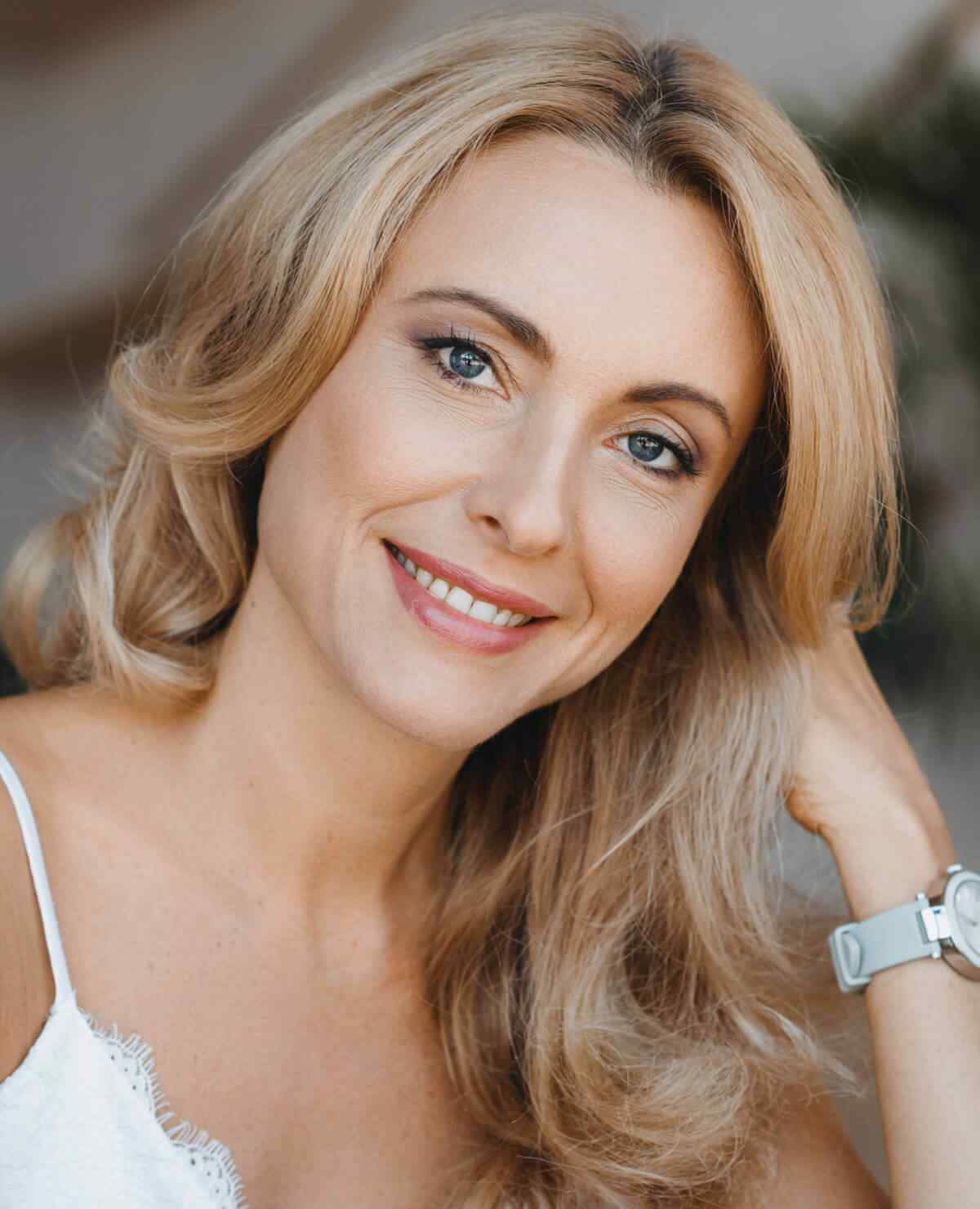 image_about_us_01 https://kartikeykishadi.theweddingpoetries.com/wp-content/uploads/2020/12/image_about_us_01.jpg